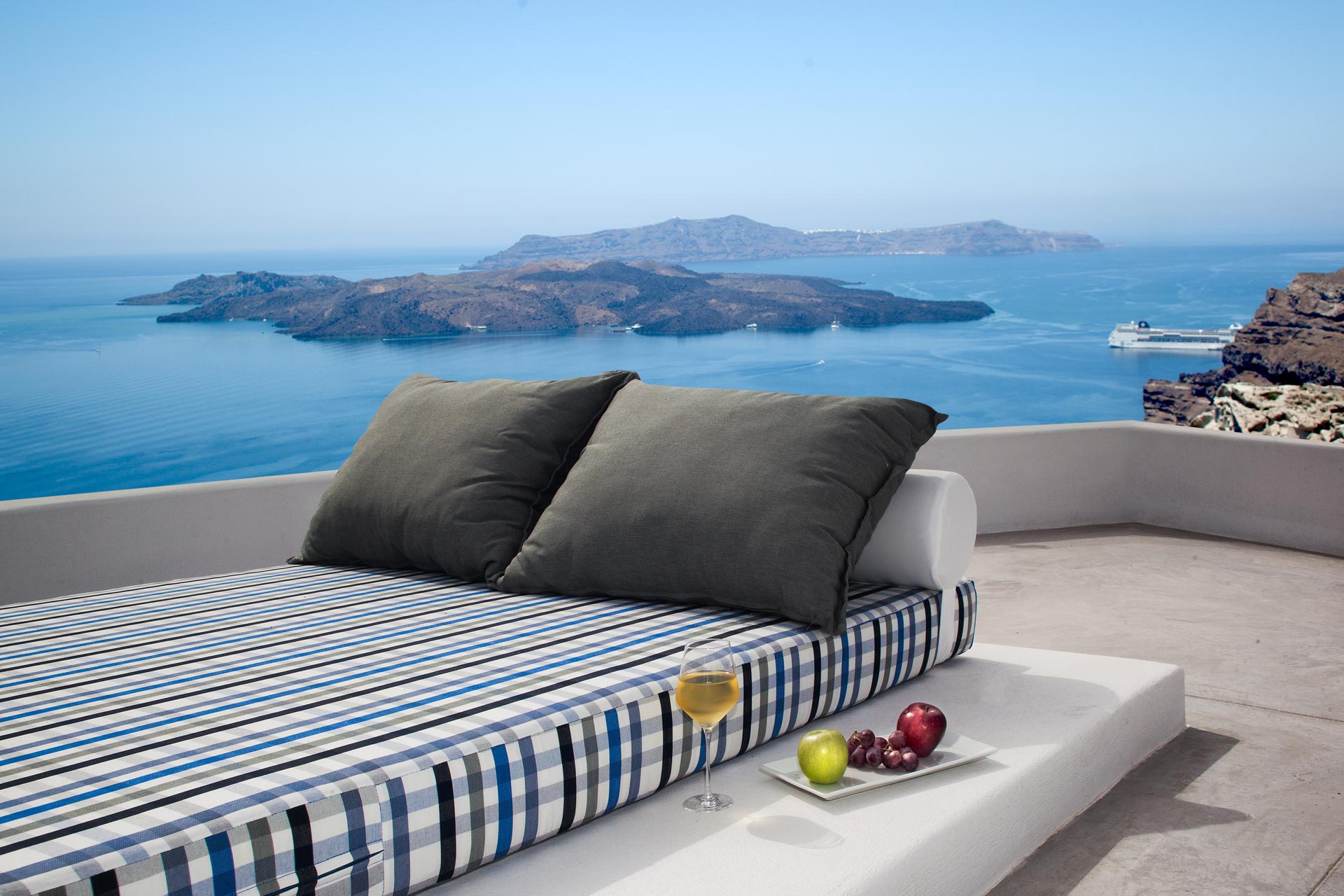 Amity Suites Adults Only Santorini